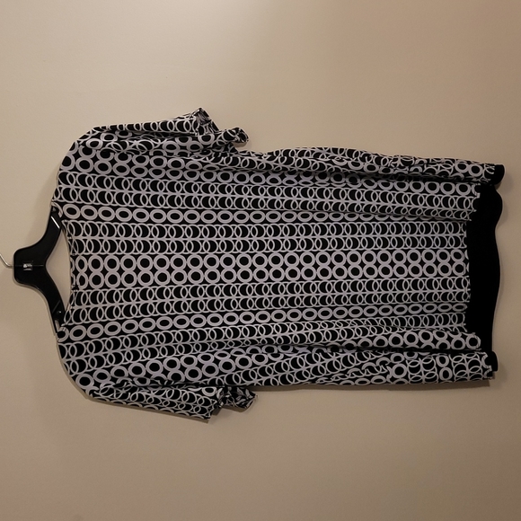 Blouse - Picture 2 of 4